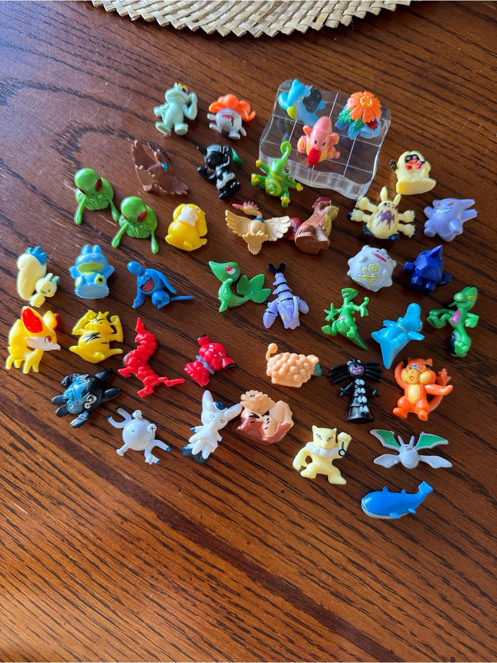 Lot Pokemon Micro Mini Gumball Tiny 1" Figures Vintage Random PK RL